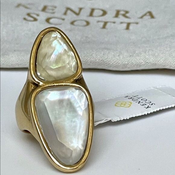 Kendra Scott Jewelry - BRAND NEW Kendra Scott Margot 14K Yellow Gold Plated Stone Cocktail Ring